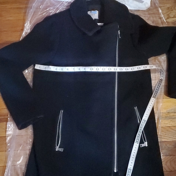 Loft Coat - Picture 6 of 7